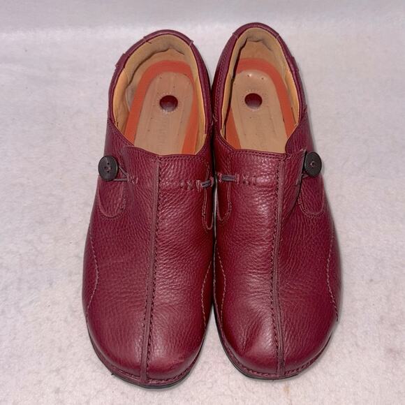 Women’s Unstructured by Clarks Un Loop Burgundy Leather Shoes Slip-on size 9.5 - Picture 1 of 9